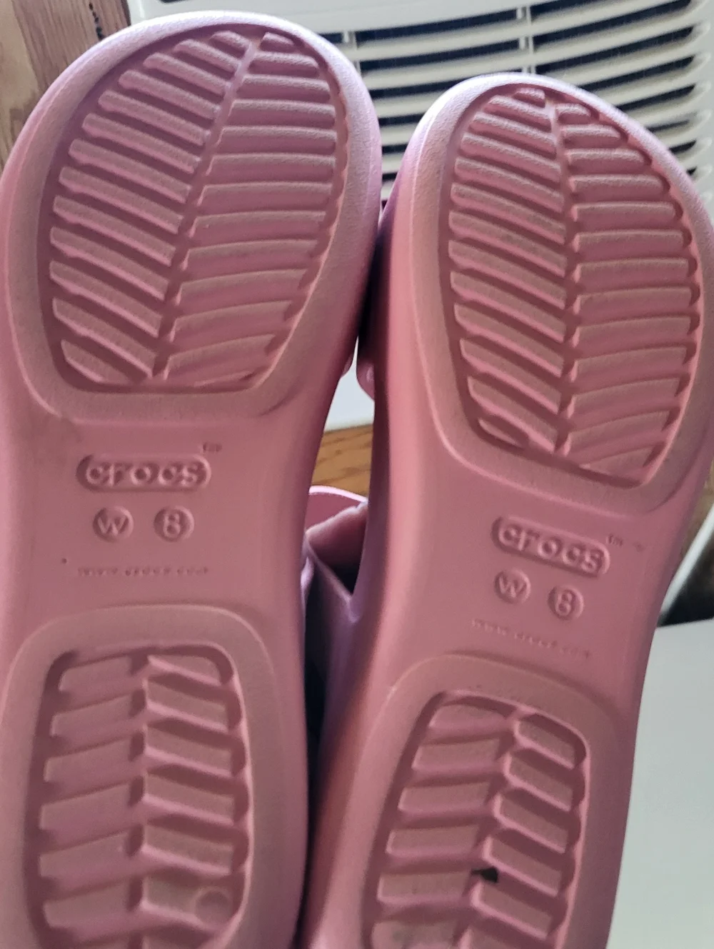 Crocs Womens Monterey Sandals Size 8 Pink Wedge Slides Shoes - Picture 7 of 7